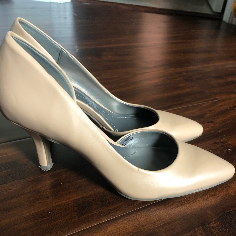 Nude heels